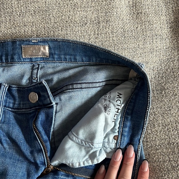 Mother Denim High Waisted Rascal Crop Jeans - Picture 4 of 5
